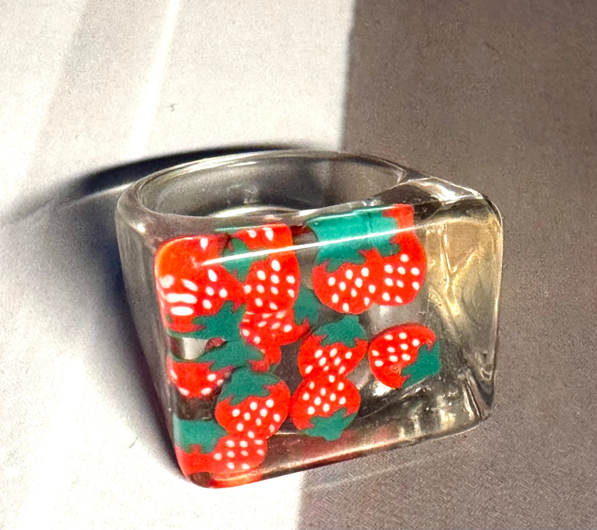 Chunky Strawberry Acrylic Resin Costume Ring Size 1.7cm/17.7mm